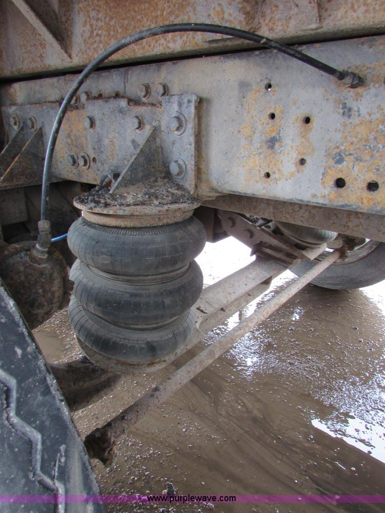 image for item I6552 1993 Freightliner FLD112 dump truck