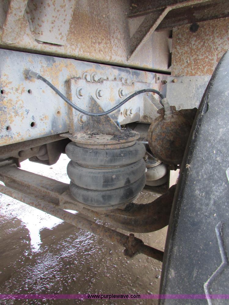 image for item I6552 1993 Freightliner FLD112 dump truck