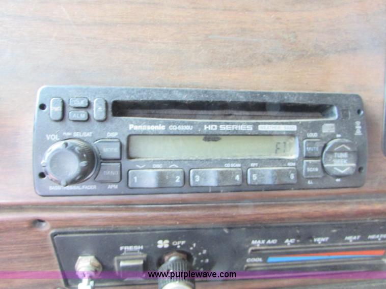 image for item I6552 1993 Freightliner FLD112 dump truck