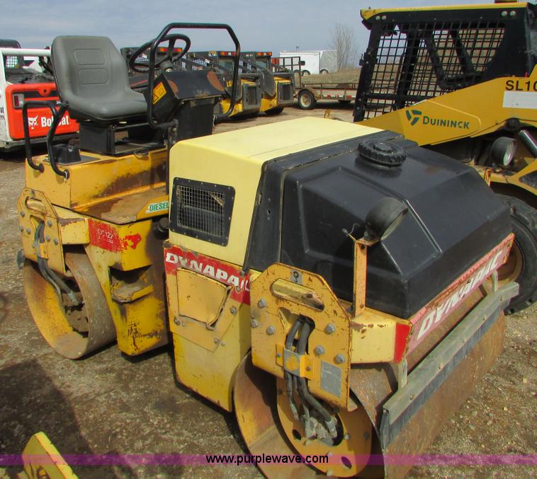 image for item I6554 1995 Dynapac CC122 double drum vibratory roller