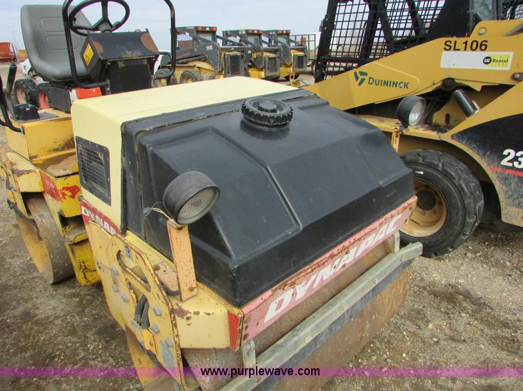 image for item I6554 1995 Dynapac CC122 double drum vibratory roller