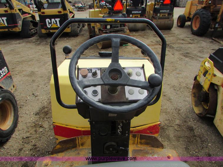 image for item I6554 1995 Dynapac CC122 double drum vibratory roller