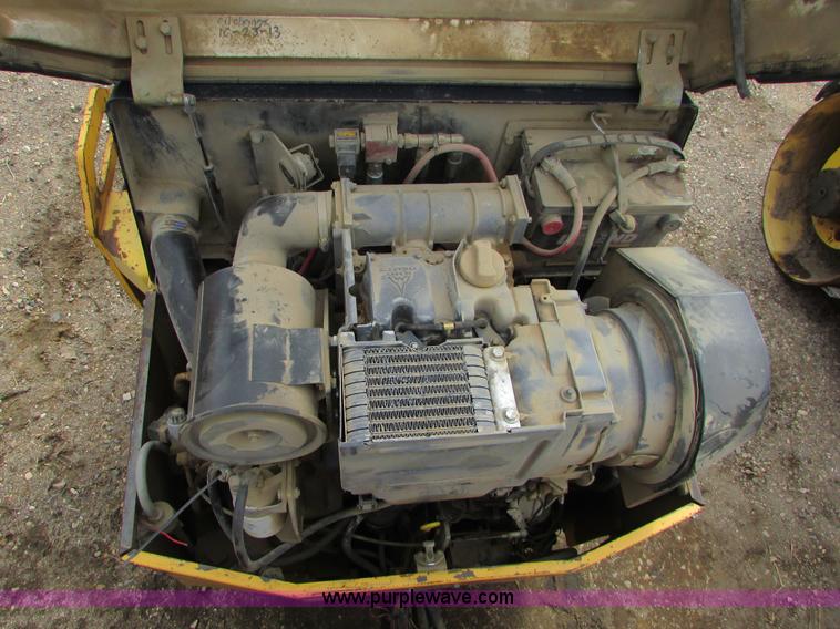 image for item I6554 1995 Dynapac CC122 double drum vibratory roller