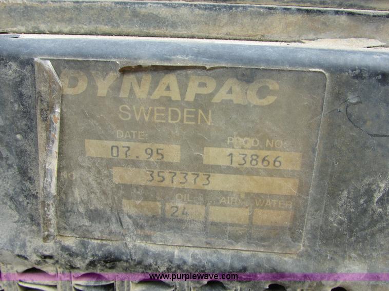 image for item I6554 1995 Dynapac CC122 double drum vibratory roller