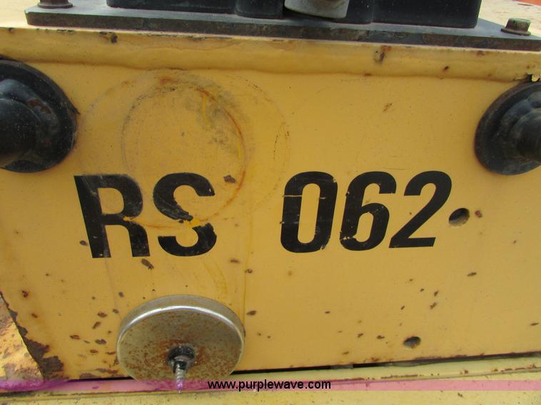 image for item I6554 1995 Dynapac CC122 double drum vibratory roller