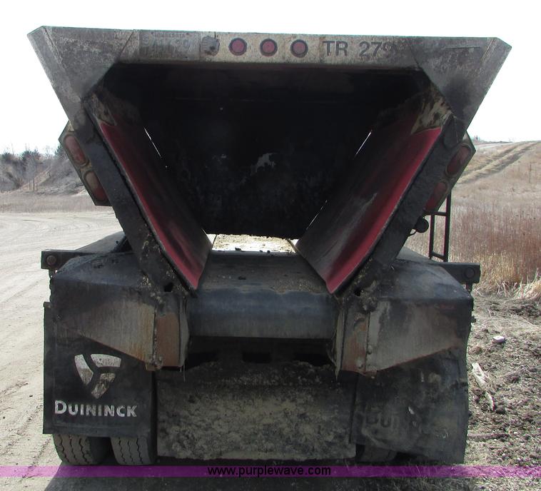 image for item I6558 1994 Red River LB237 live bottom trailer