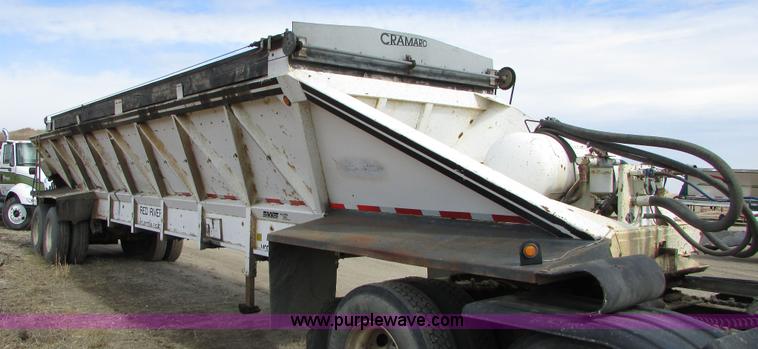 image for item I6558 1994 Red River LB237 live bottom trailer