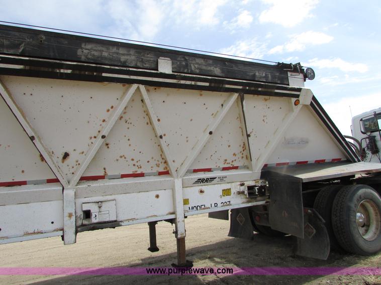 image for item I6558 1994 Red River LB237 live bottom trailer