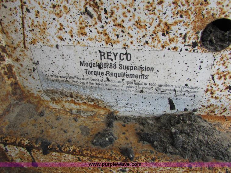 image for item I6558 1994 Red River LB237 live bottom trailer