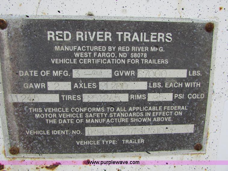 image for item I6558 1994 Red River LB237 live bottom trailer