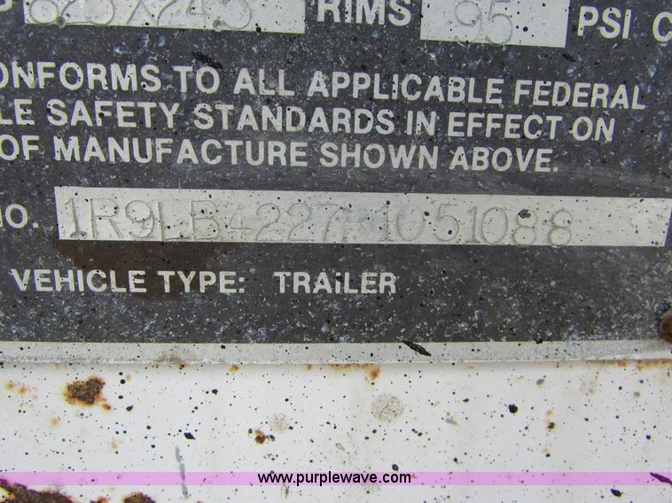 image for item I6558 1994 Red River LB237 live bottom trailer