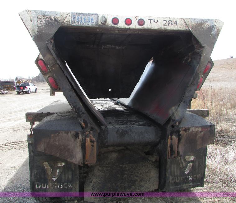 image for item I6559 1994 Red River LB237 live bottom trailer