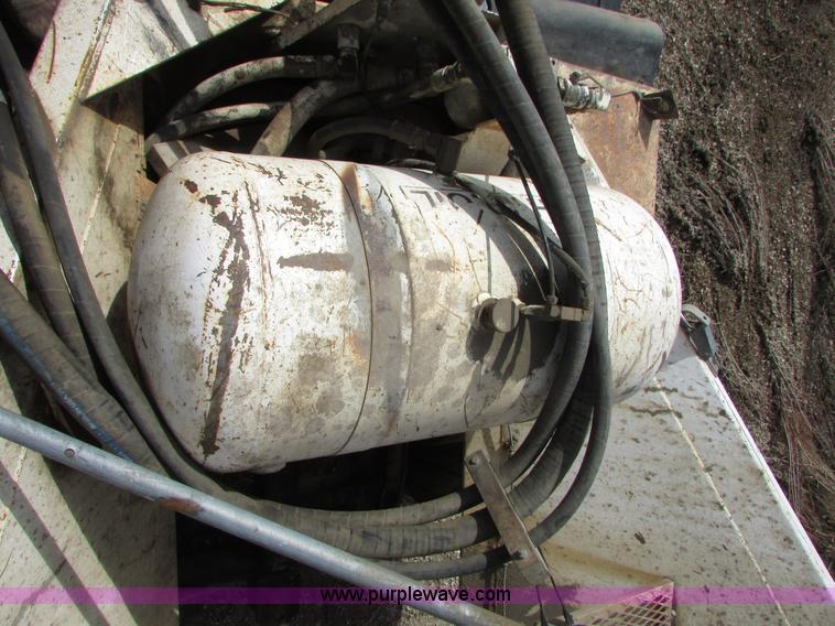 image for item I6559 1994 Red River LB237 live bottom trailer