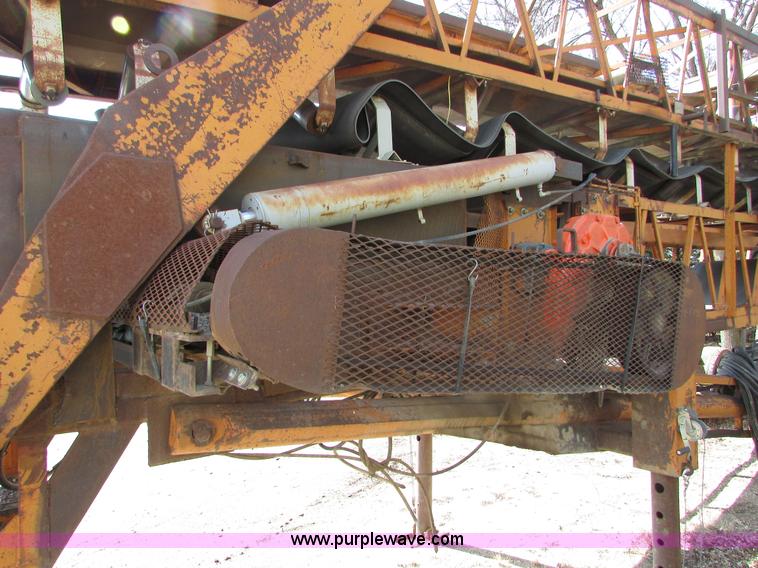 image for item I6564 Kohlberg 636-120 stacking conveyor