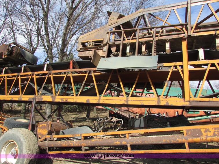 image for item I6564 Kohlberg 636-120 stacking conveyor