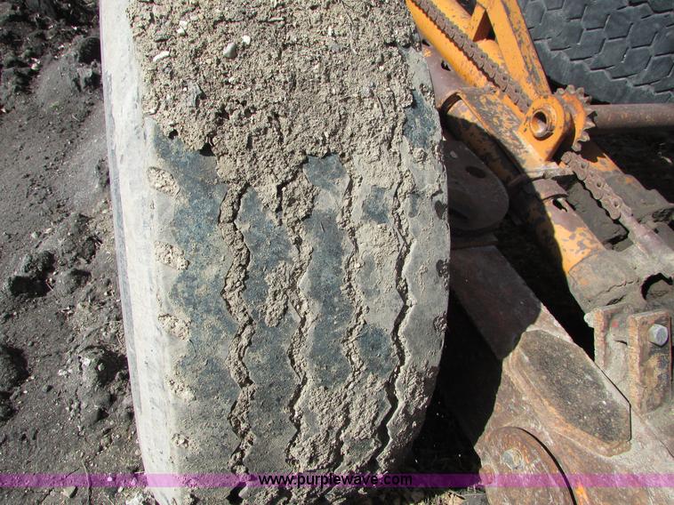 image for item I6564 Kohlberg 636-120 stacking conveyor