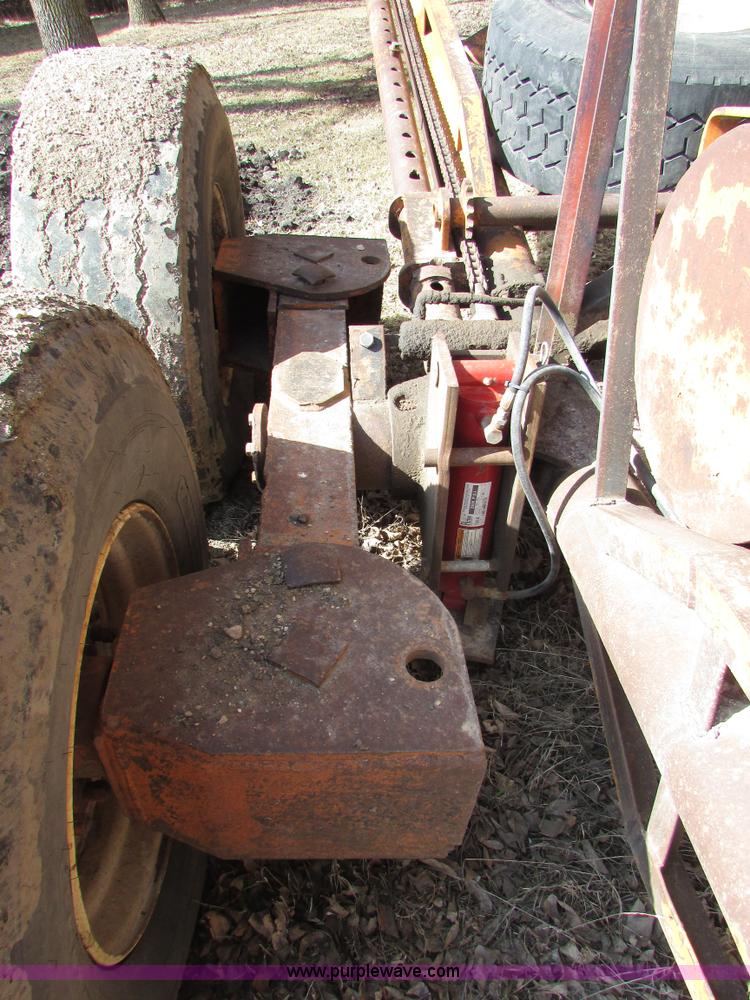 image for item I6564 Kohlberg 636-120 stacking conveyor