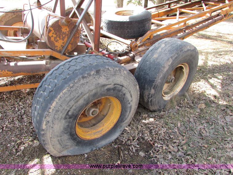 image for item I6564 Kohlberg 636-120 stacking conveyor