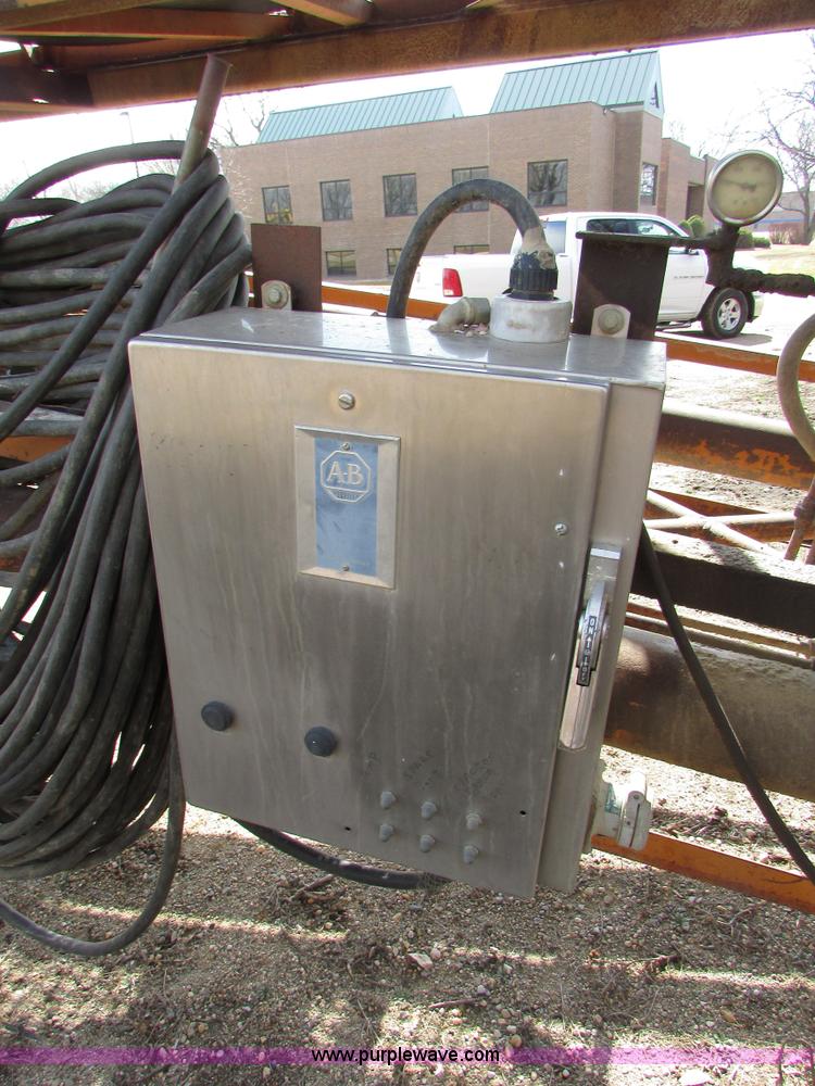 image for item I6564 Kohlberg 636-120 stacking conveyor