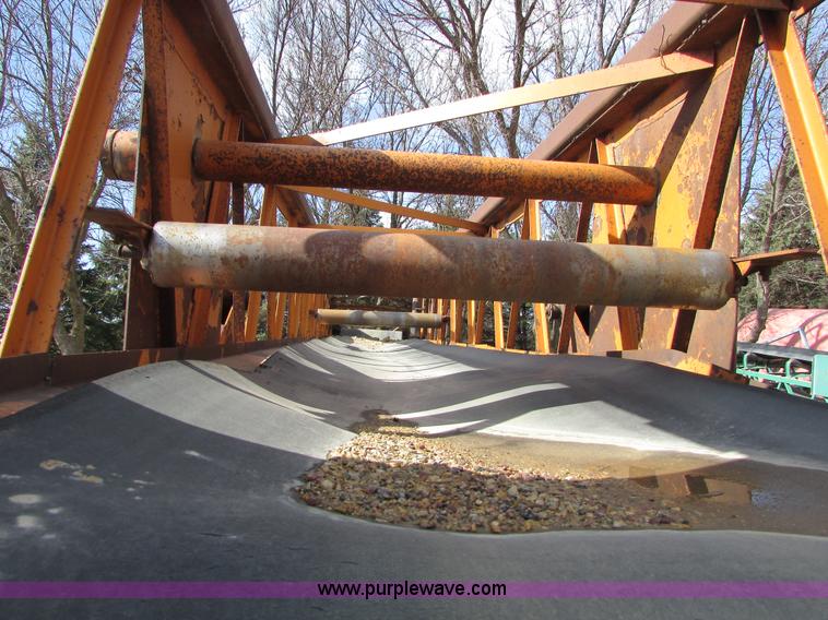 image for item I6564 Kohlberg 636-120 stacking conveyor