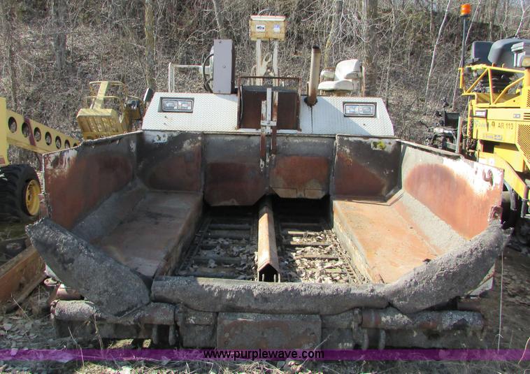 image for item I6565 Cedarapids CR551 asphalt paver