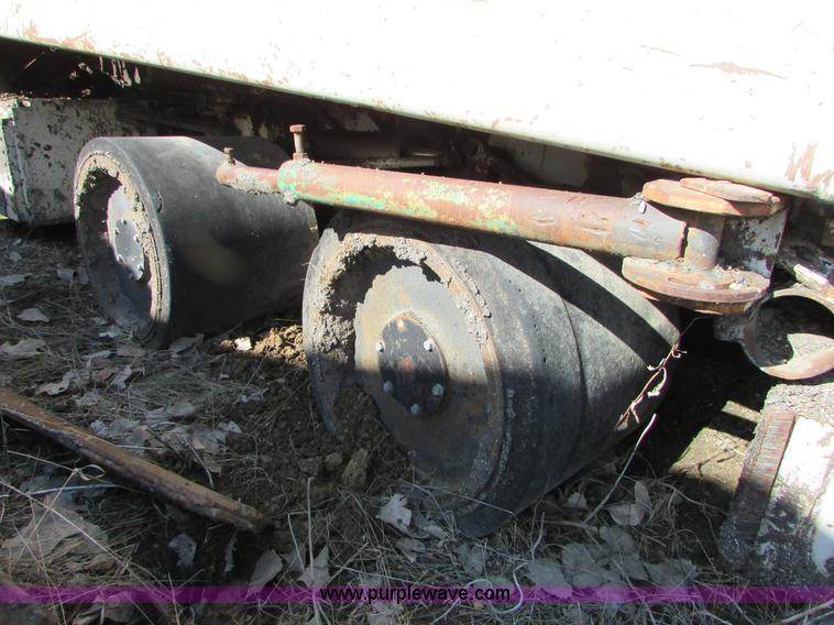 image for item I6565 Cedarapids CR551 asphalt paver