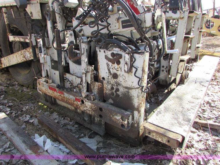 image for item I6565 Cedarapids CR551 asphalt paver