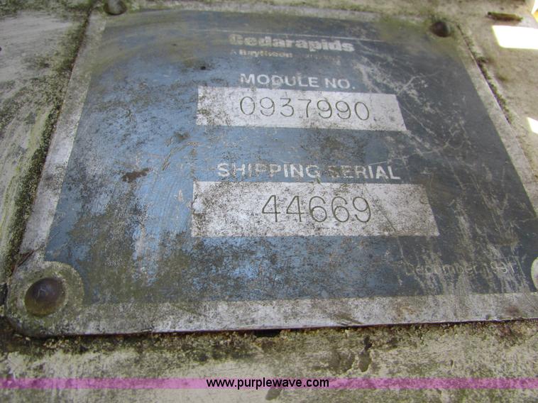 image for item I6565 Cedarapids CR551 asphalt paver