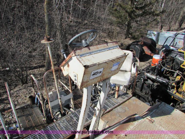 image for item I6565 Cedarapids CR551 asphalt paver