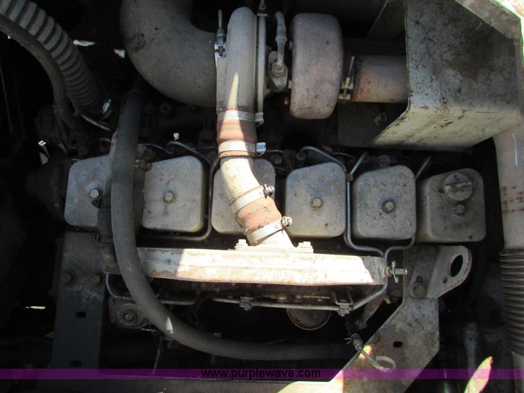 image for item I6565 Cedarapids CR551 asphalt paver