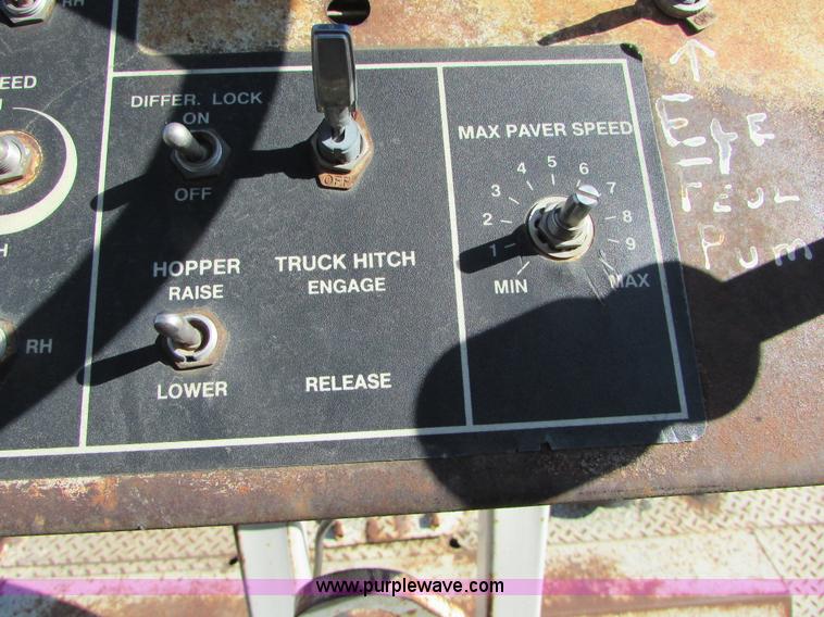 image for item I6565 Cedarapids CR551 asphalt paver