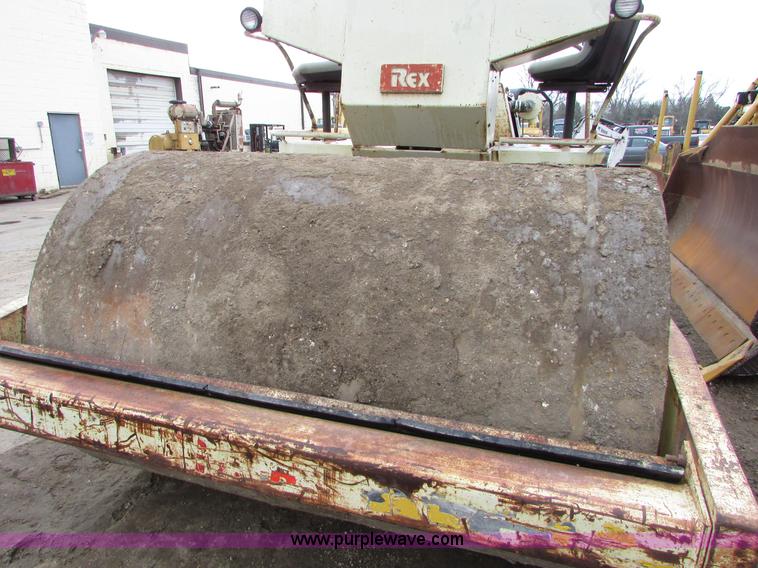 image for item I6568 Rex SP-910B single vibratory drum roller