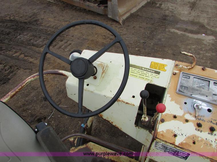 image for item I6568 Rex SP-910B single vibratory drum roller