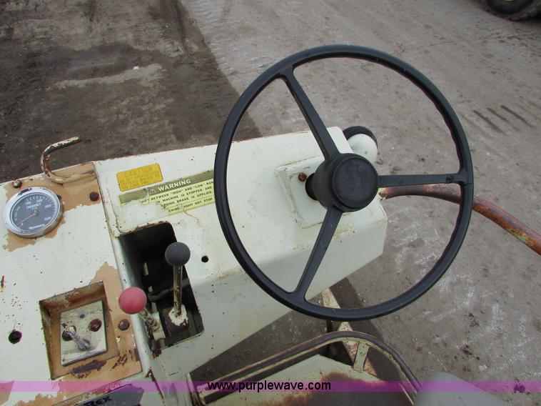 image for item I6568 Rex SP-910B single vibratory drum roller