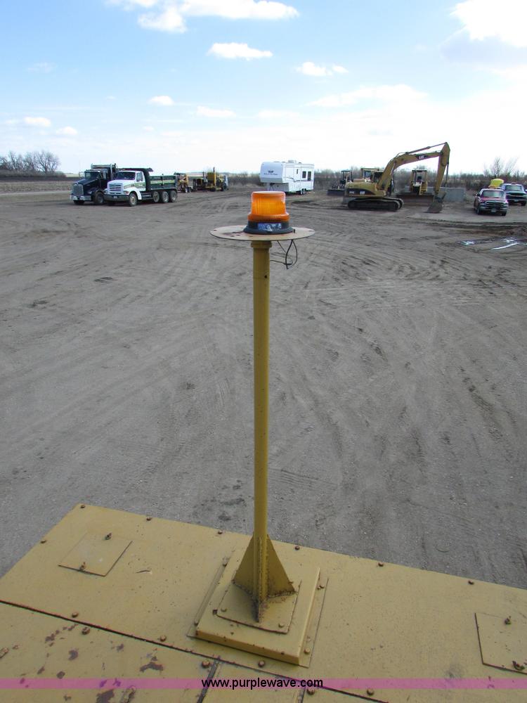 image for item I6570 Ingram 11-2700-R pneumatic roller