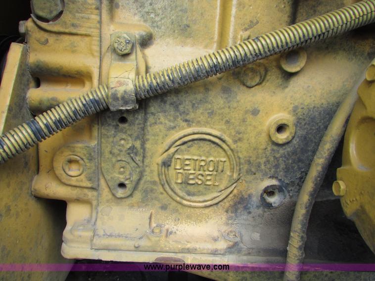 image for item I6570 Ingram 11-2700-R pneumatic roller