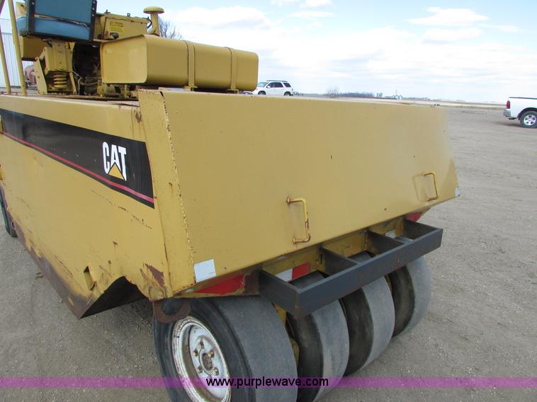 image for item I6571 Bros SP2500 pneumatic roller