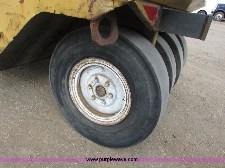 image for item I6571 Bros SP2500 pneumatic roller