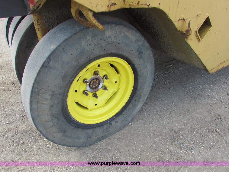 image for item I6571 Bros SP2500 pneumatic roller