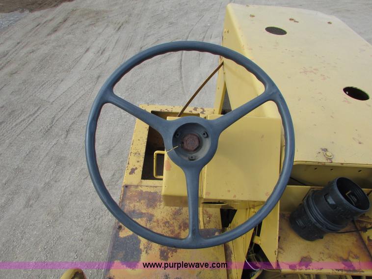 image for item I6571 Bros SP2500 pneumatic roller