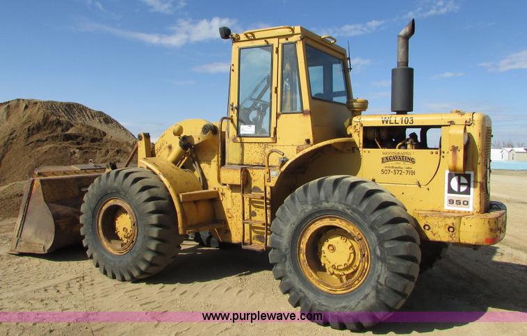 image for item I6572 1969 Caterpillar 950 wheel loader