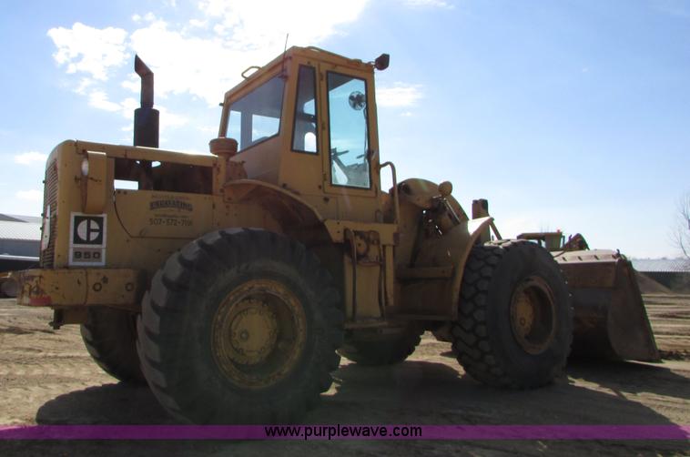 image for item I6572 1969 Caterpillar 950 wheel loader