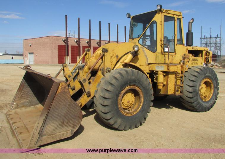 image for item I6572 1969 Caterpillar 950 wheel loader