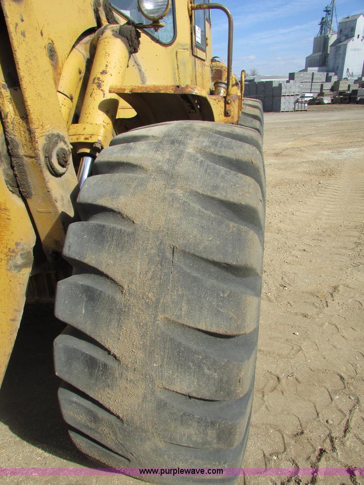 image for item I6572 1969 Caterpillar 950 wheel loader