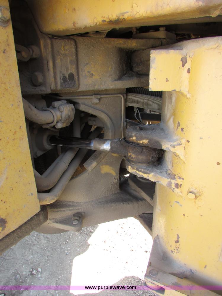image for item I6572 1969 Caterpillar 950 wheel loader
