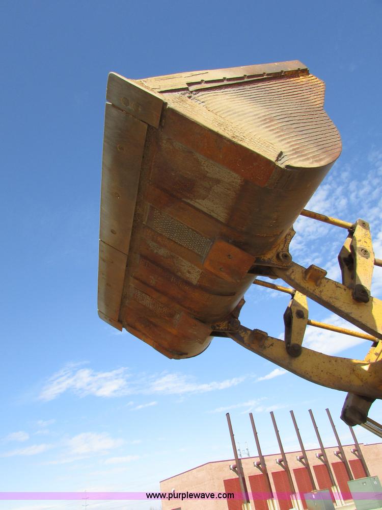 image for item I6572 1969 Caterpillar 950 wheel loader