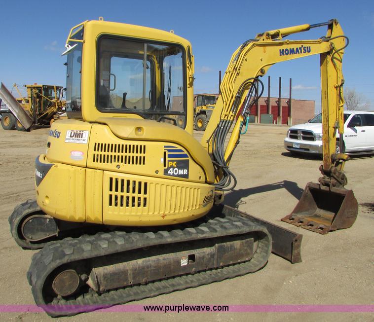 image for item I6573 Komatsu PC40MRX compact excavator