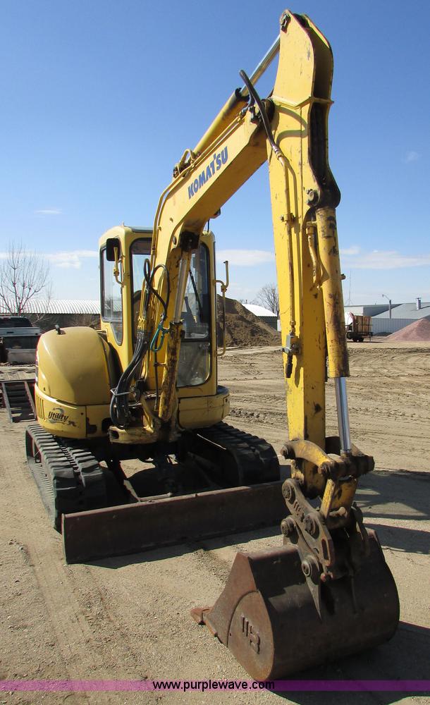 image for item I6573 Komatsu PC40MRX compact excavator