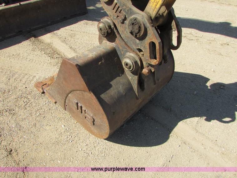 image for item I6573 Komatsu PC40MRX compact excavator