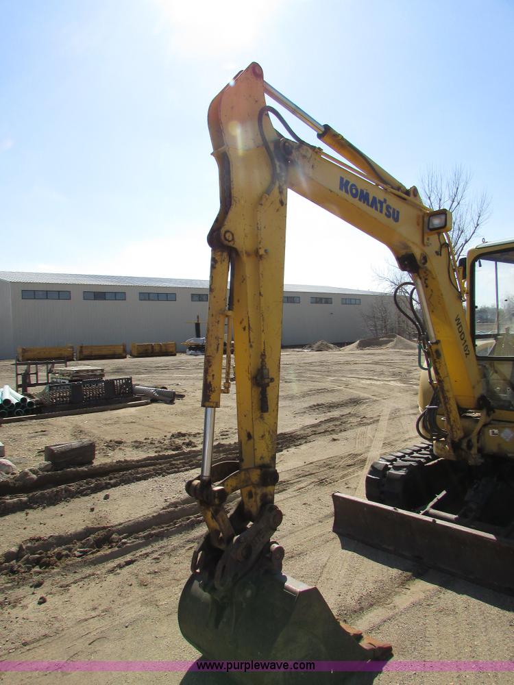 image for item I6573 Komatsu PC40MRX compact excavator